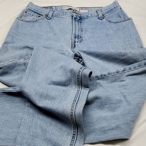 Levi's 550 Relaxed Tapered Leg Jean